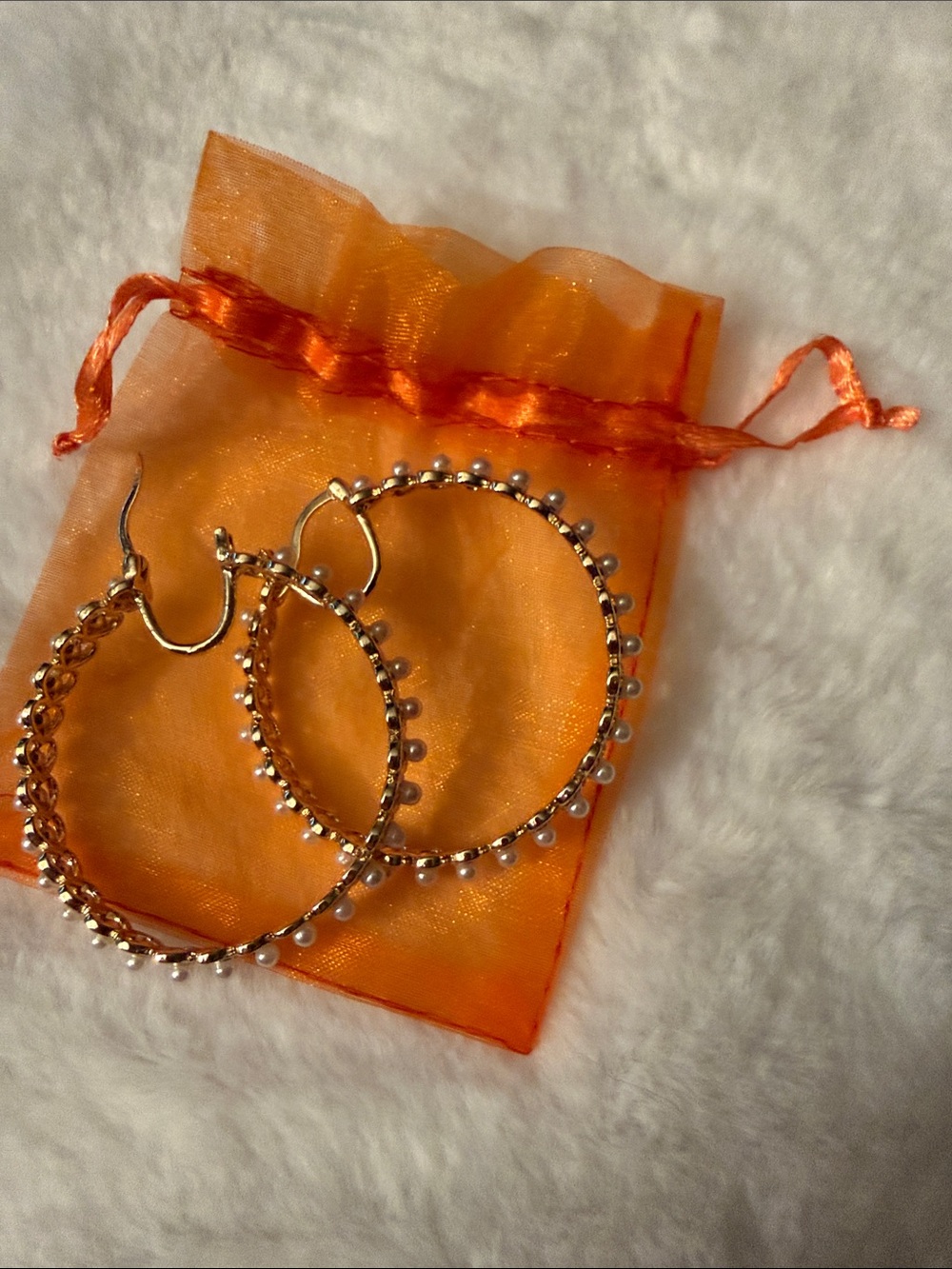 Pearl hoop gold earrings